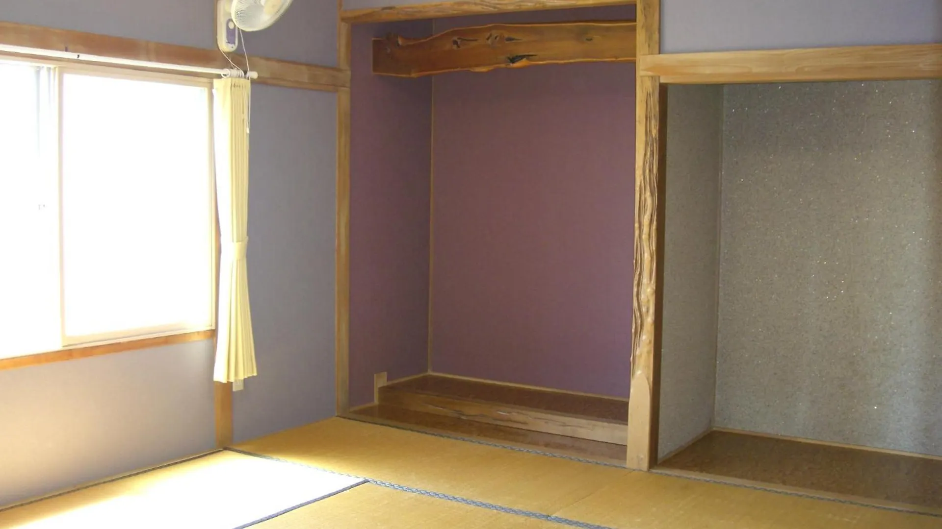 Cottage Clover Biei 0*,  Japan